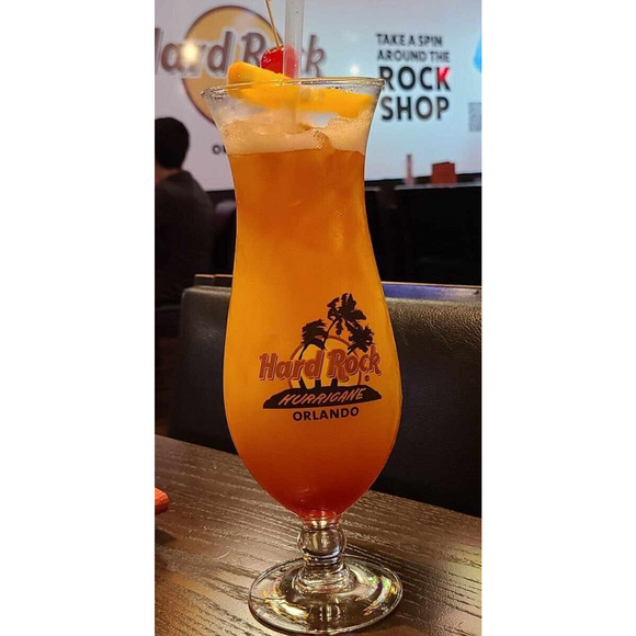 10" Hard Rock Cafe Orlando Florida Hurricane Glass. New in Box. - Picture 1 of 7